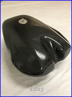 Ducati 916 996 998 Carbon Fiber Fuel Tank with Gas Cap and Keys and Metal Guide