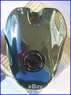 Ducati 916 carbon fiber fuel tank