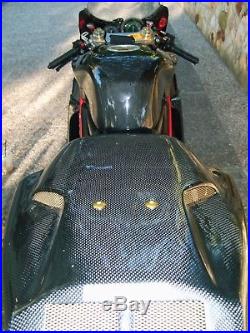 Ducati 916 carbon fiber fuel tank