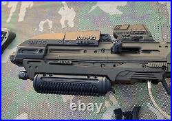 Savage Combat Halo MA40 Assault Rifle Black/Blue Tippmann A5 Paintball Marker Savage Combat Halo MA40 Assault Rifle Black/Blue Tippmann A5 Paintball Marker